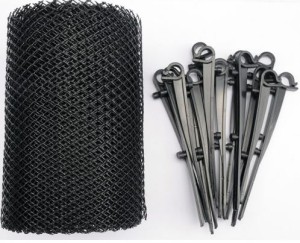 GUTTER MESH WITH HOOKS